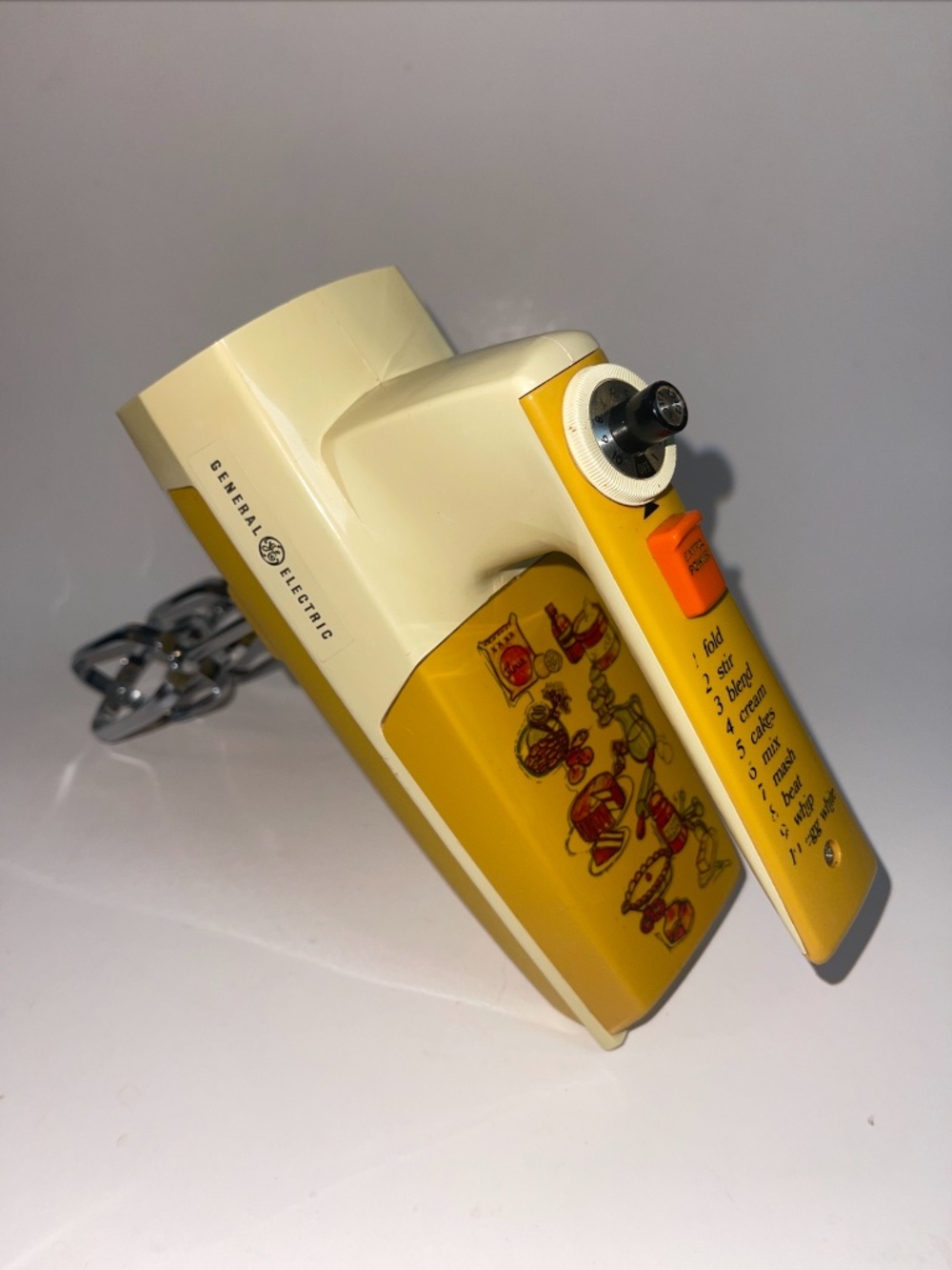 Vintage 1970s GE Hand Mixer Harvest Gold Butter Yellow Bundle Set